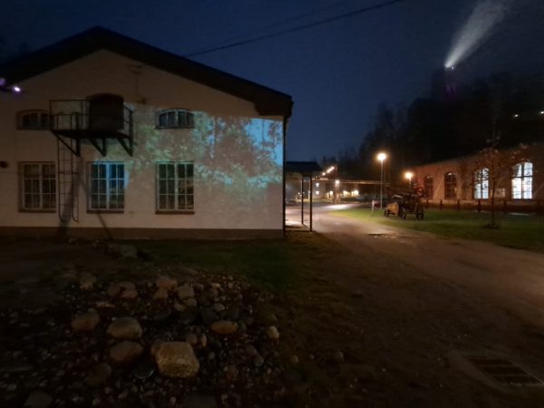 Raivionmäki -liikkuva videoinstallaatio OutoValo 2025