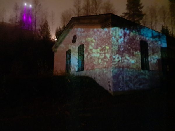 Raivionmäki -liikkuva videoinstallaatio OutoValo 2025